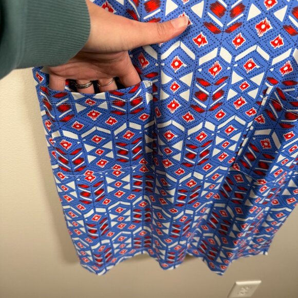 Persifor Carter Dress Size Small Blue Red Stretch Travel Work Wrinkle Resistant - Picture 5 of 8